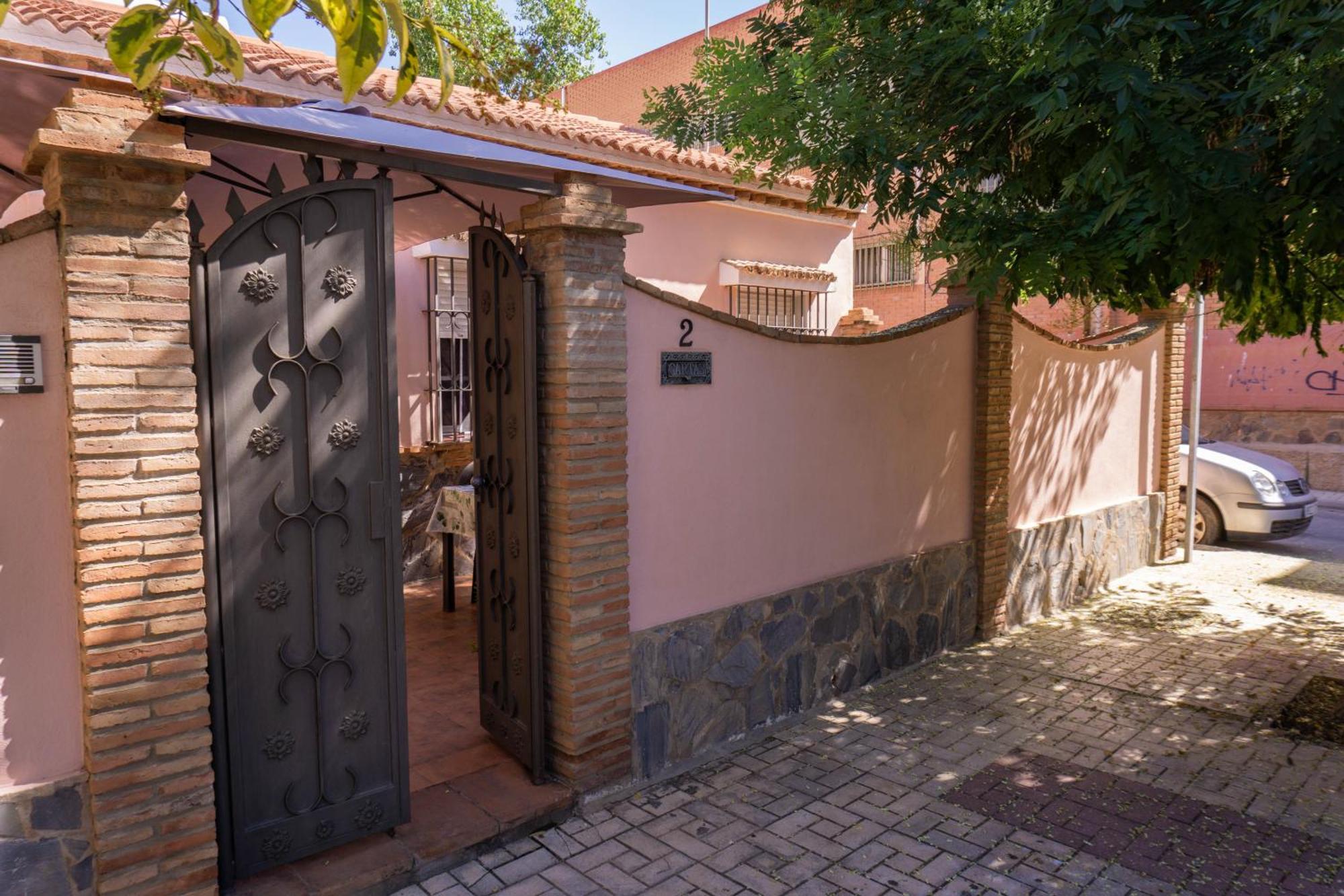 Villa Beautiful Malaga House - Holidays Exterior foto